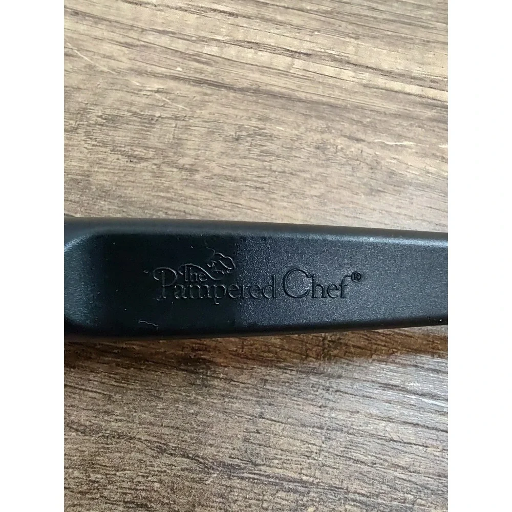 Pampered Chef Mix N Chop #2583 Black Nylon Meat Chopper Mixer Masher